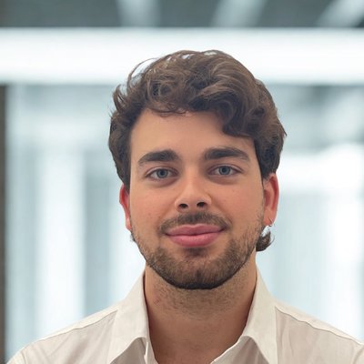 Diego Molina, abogado especializado en regulación y autorizaciones administrativas